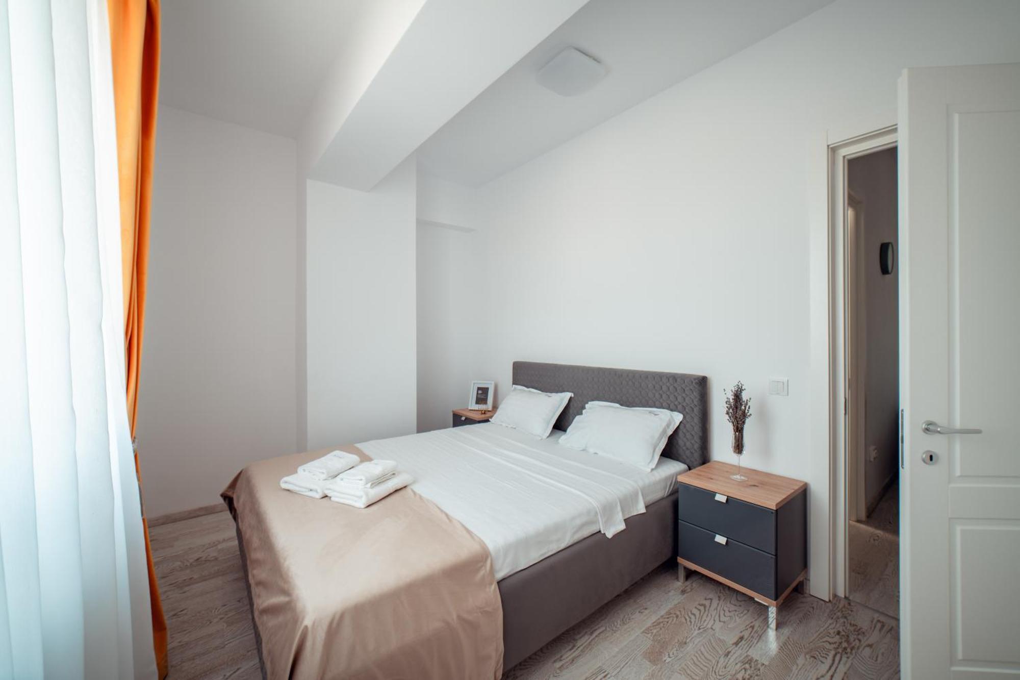 Cozy Aparthotel - Ultracentral Luxury Apartments Iasi Extérieur photo