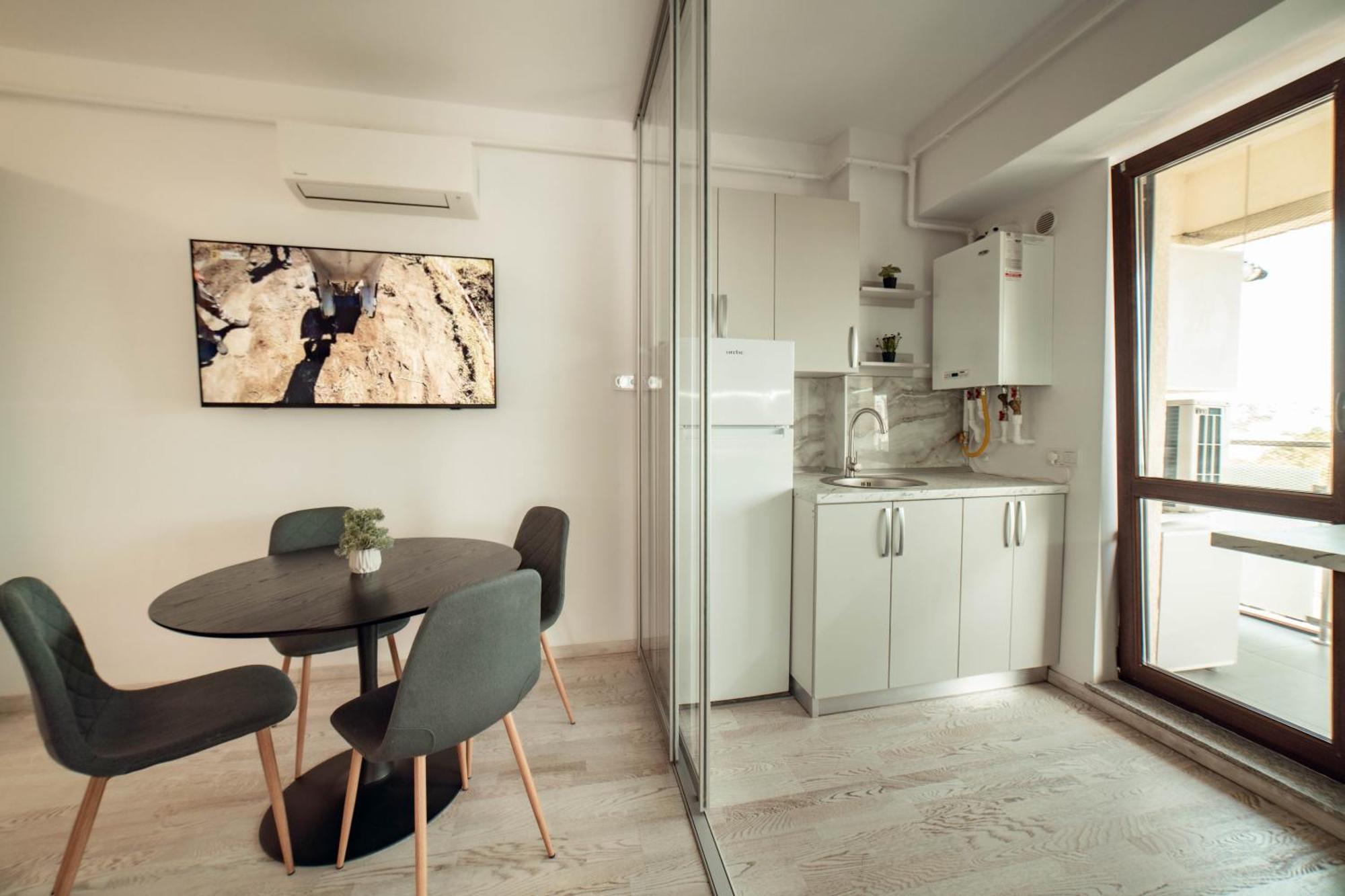 Cozy Aparthotel - Ultracentral Luxury Apartments Iasi Extérieur photo