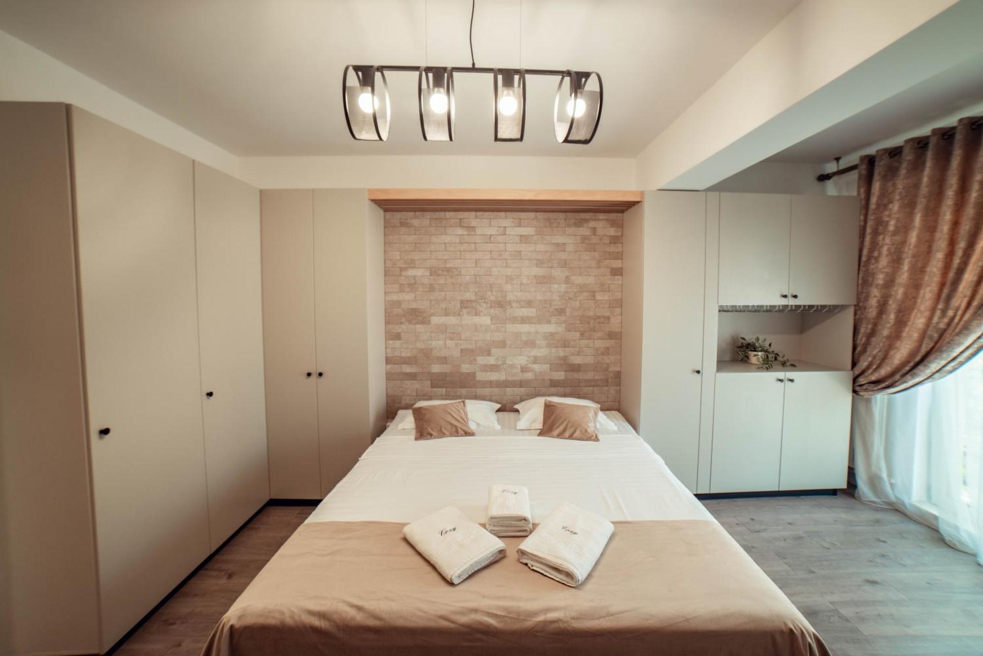 Cozy Aparthotel - Ultracentral Luxury Apartments Iasi Extérieur photo
