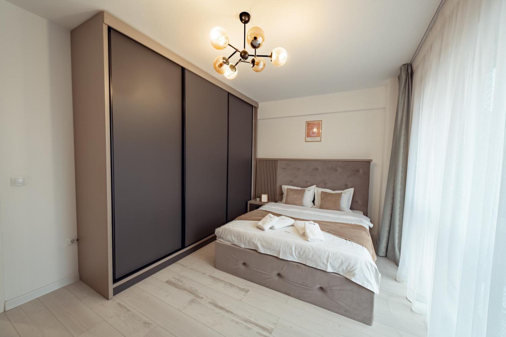 Cozy Aparthotel - Ultracentral Luxury Apartments Iasi Extérieur photo