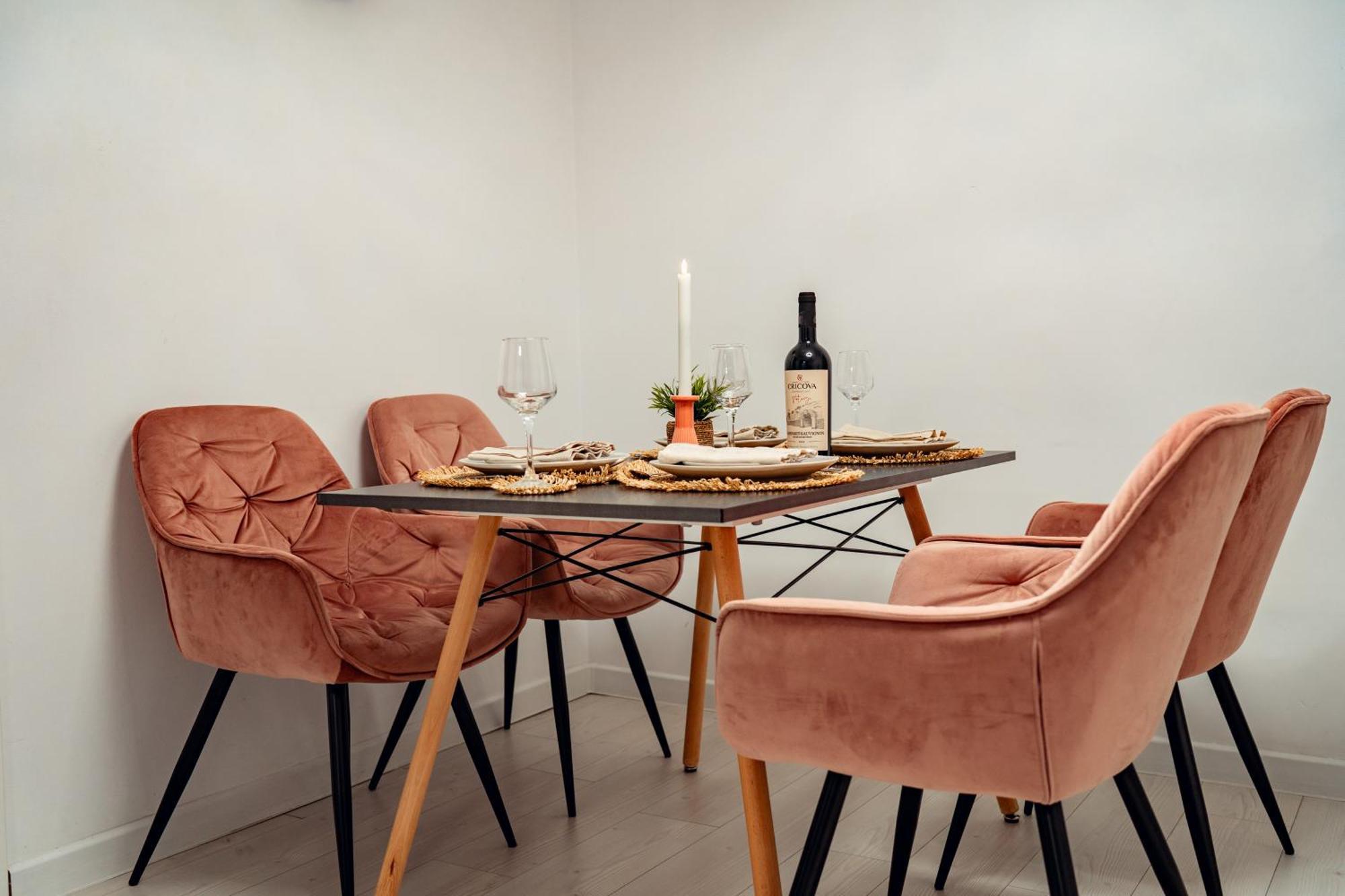 Cozy Aparthotel - Ultracentral Luxury Apartments Iasi Extérieur photo