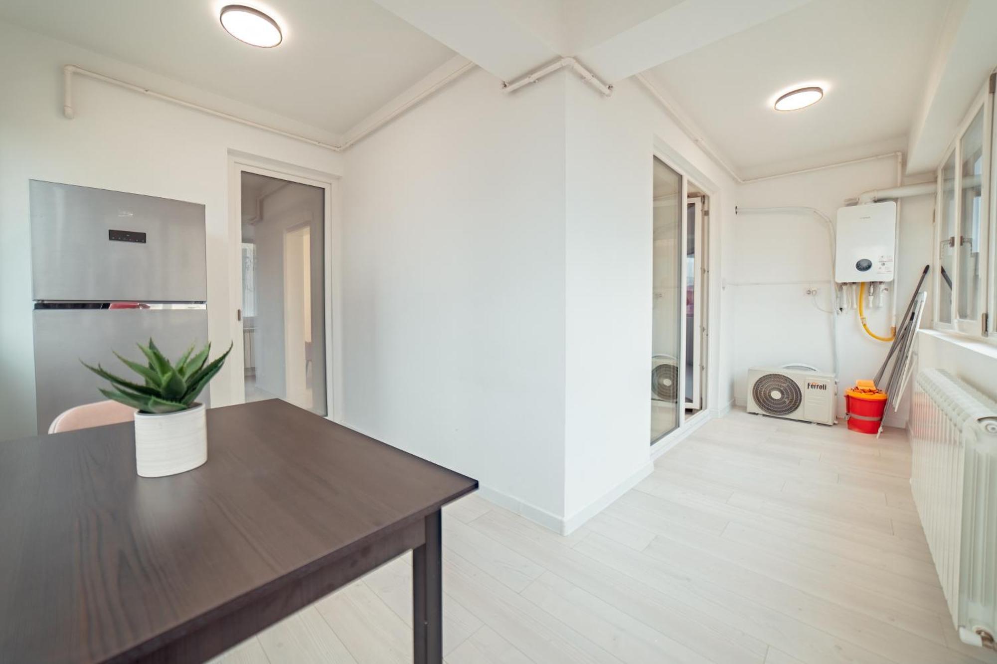 Cozy Aparthotel - Ultracentral Luxury Apartments Iasi Extérieur photo
